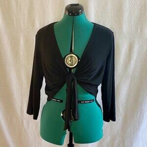 A dressing woman black crop tie front sweater. Size xl.